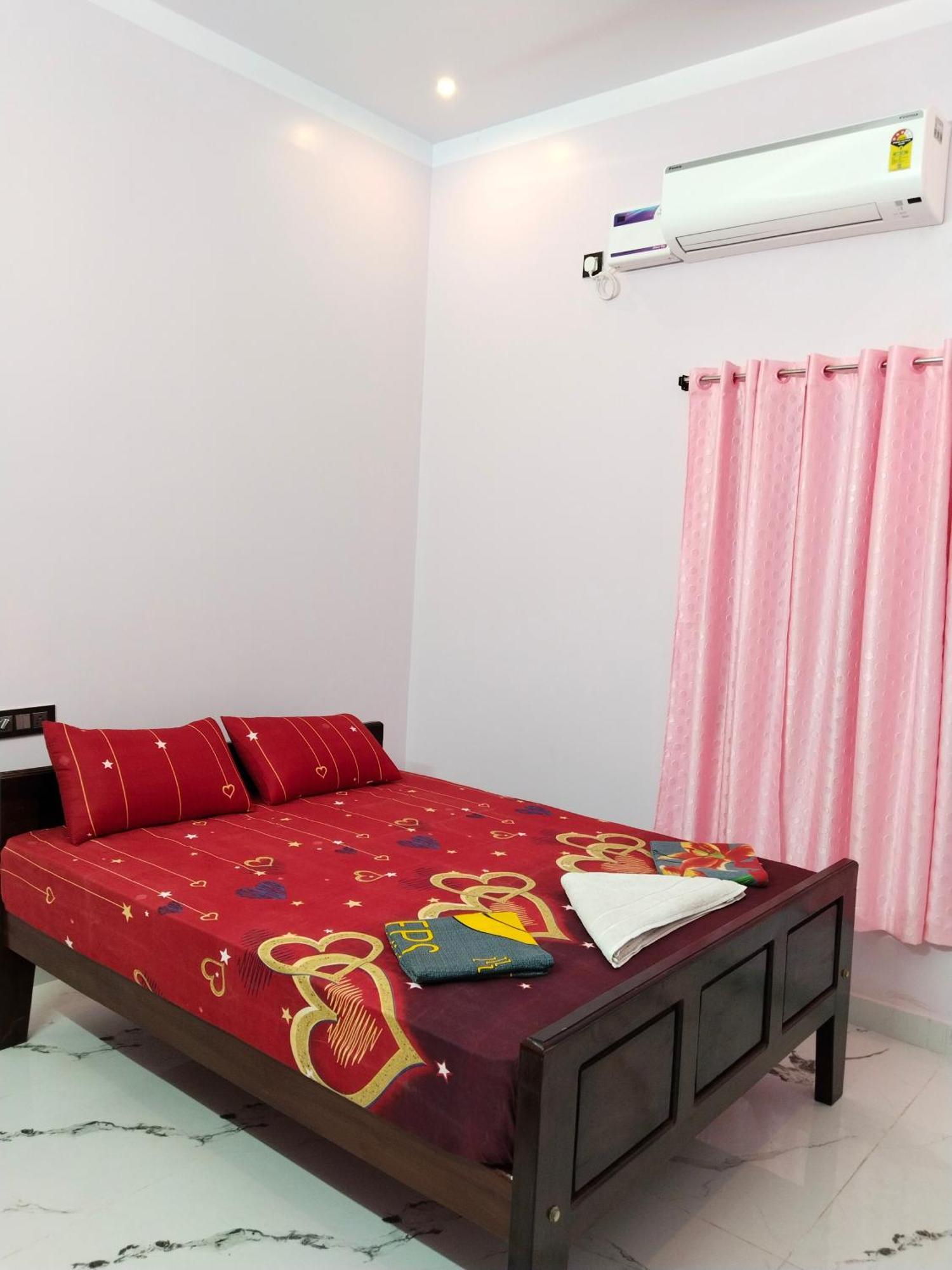 Vedhav Residency Hotell Kanyakumari Exteriör bild