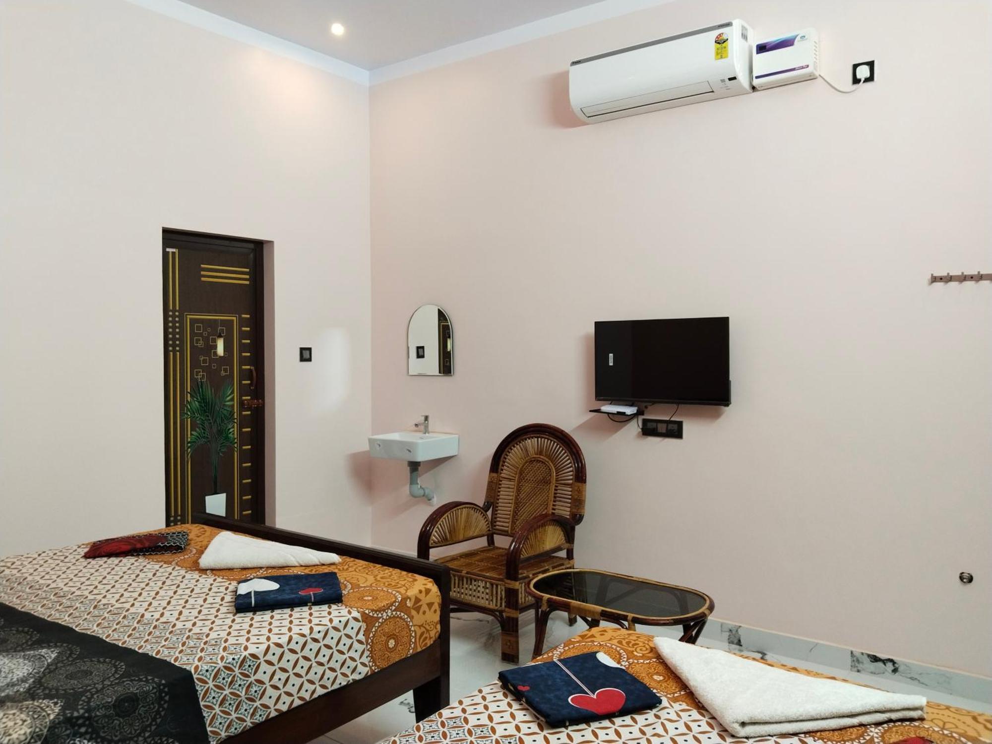 Vedhav Residency Hotell Kanyakumari Exteriör bild